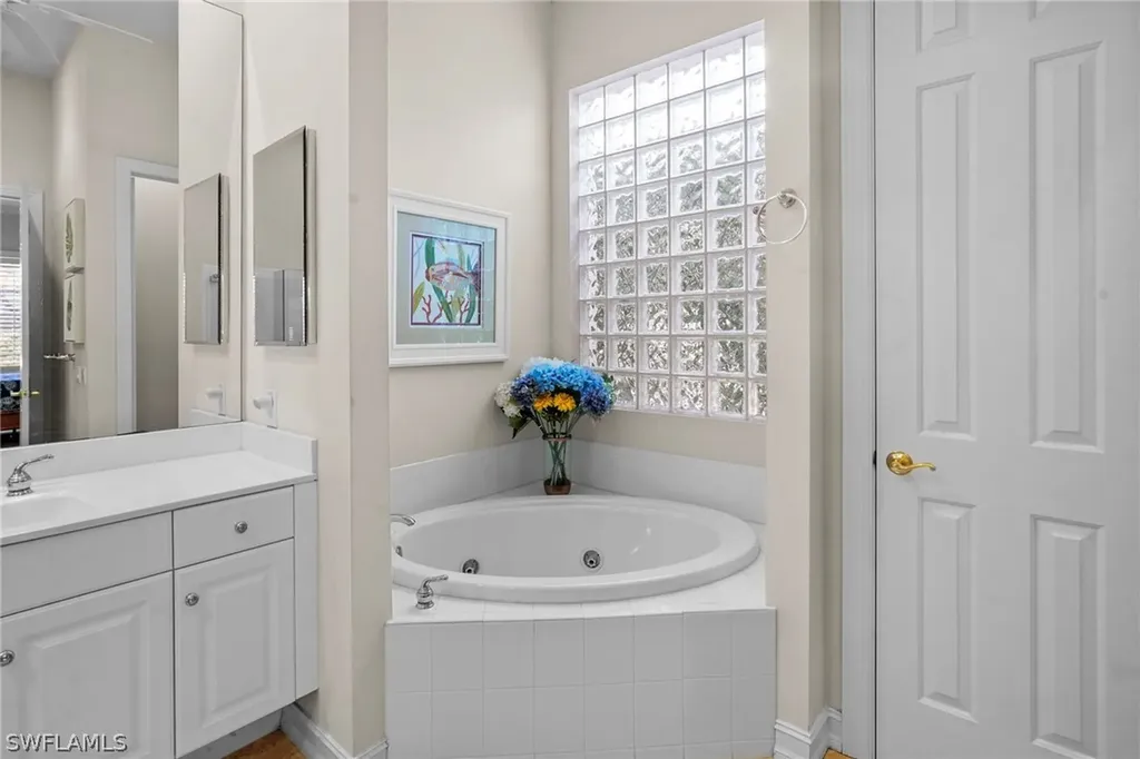 3660 Olde Cottage Lane Bonita Springs FL 34134