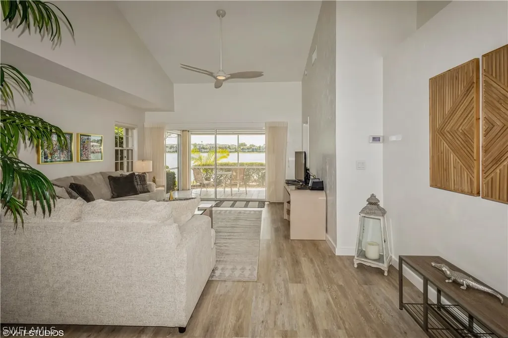 2608 Sailors Way Naples FL 34109