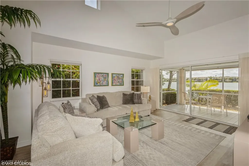 2608 Sailors Way Naples FL 34109