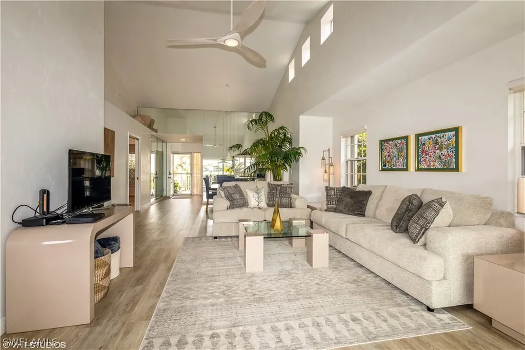 2608 Sailors Way Naples FL 34109
