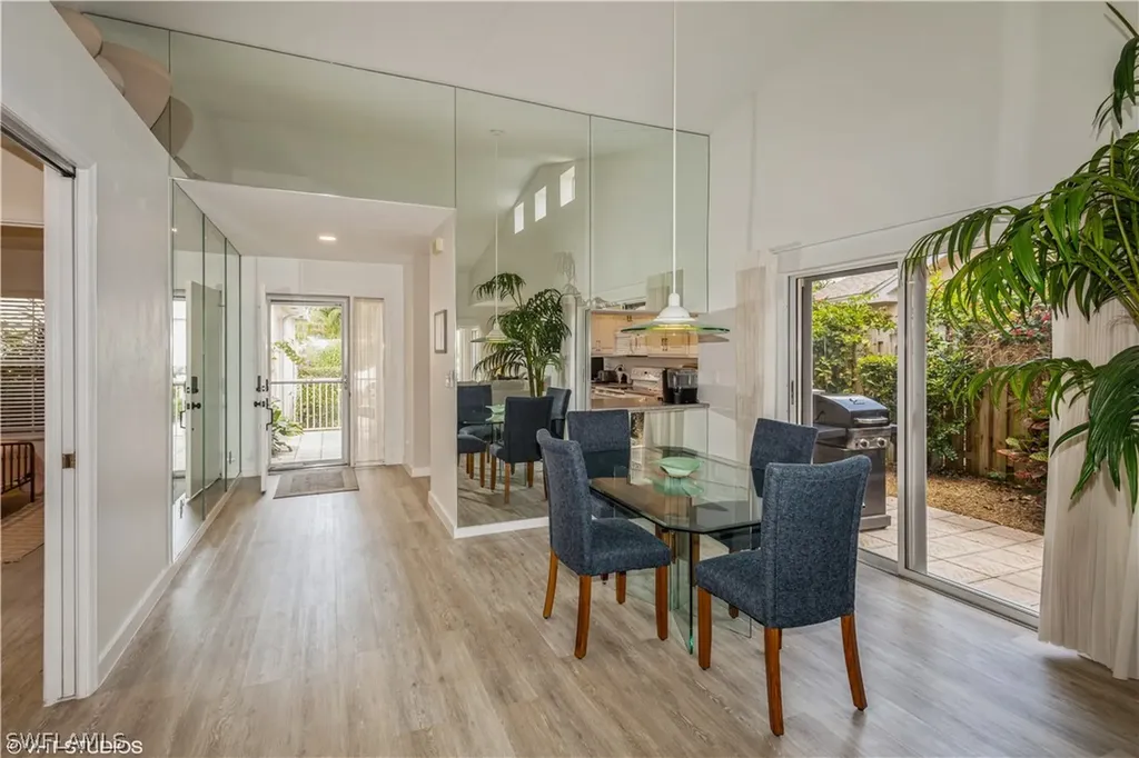 2608 Sailors Way Naples FL 34109