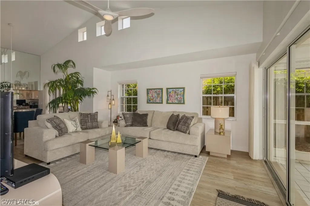 2608 Sailors Way Naples FL 34109