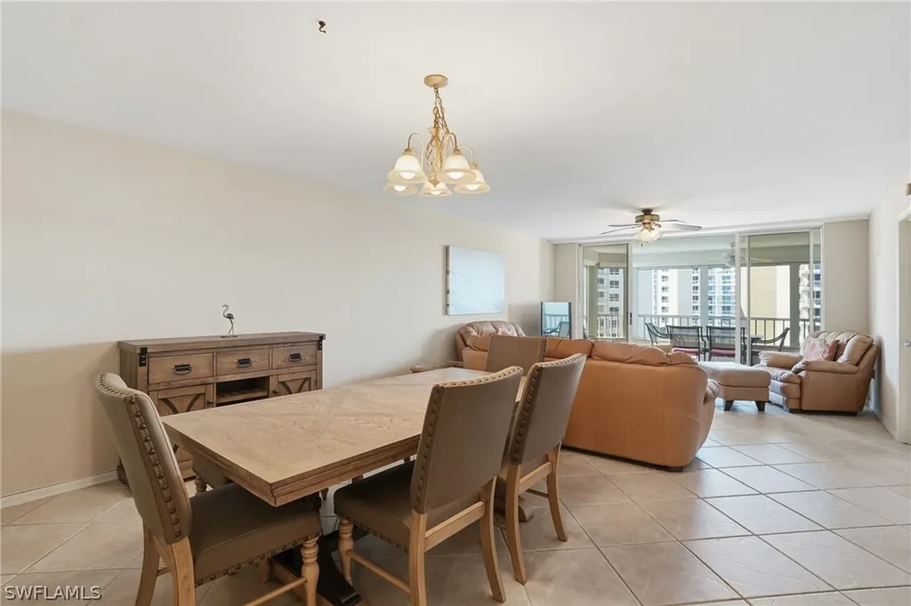 11118 Gulf Shore Drive Naples FL 34108