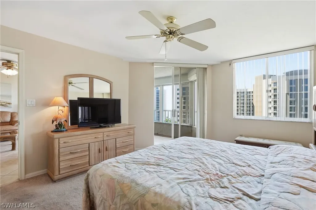 11118 Gulf Shore Drive Naples FL 34108