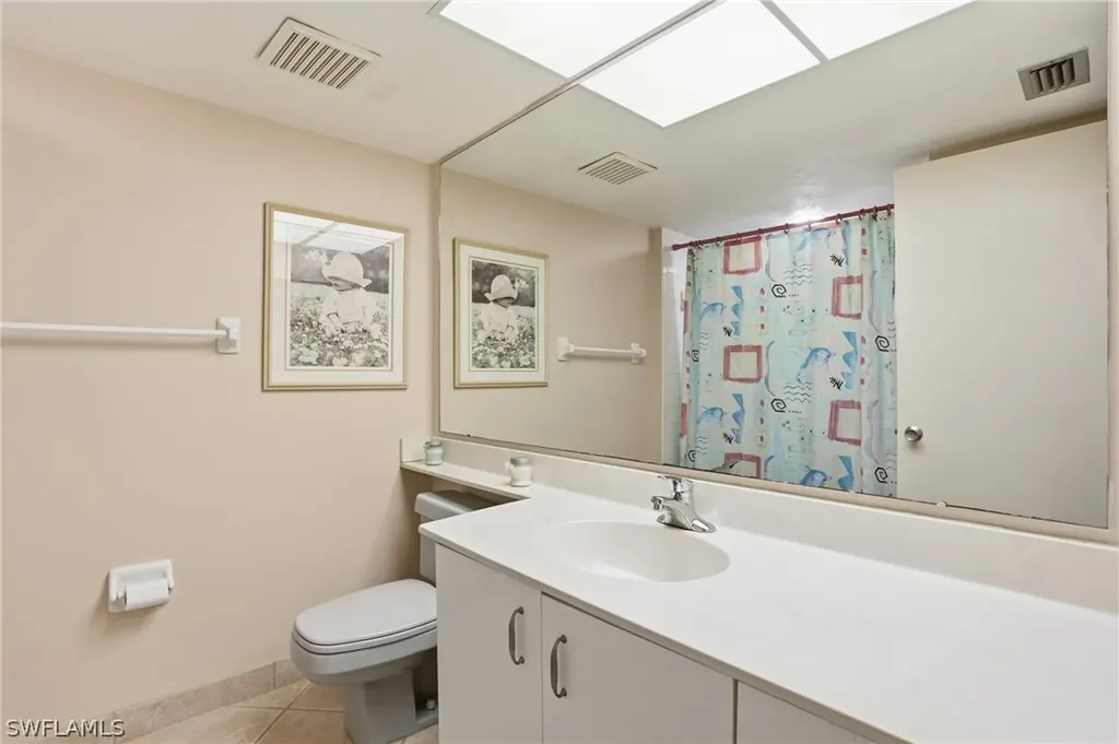 11118 Gulf Shore Drive Naples FL 34108