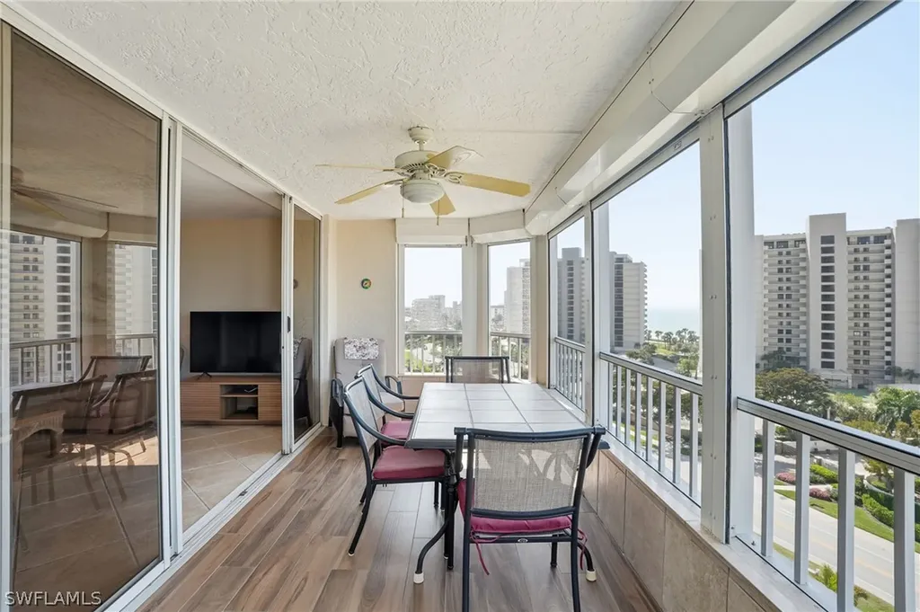 11118 Gulf Shore Drive Naples FL 34108