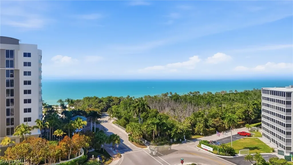 11118 Gulf Shore Drive Naples FL 34108