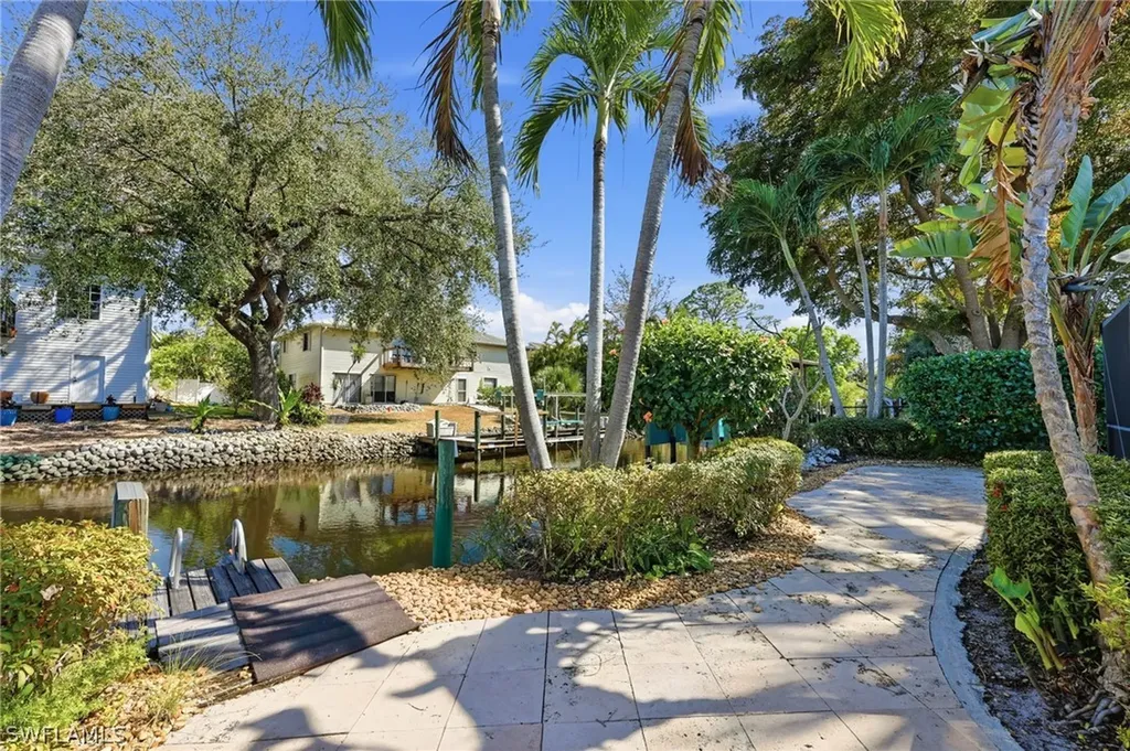 27242 High Seas Lane Bonita Springs FL 34135