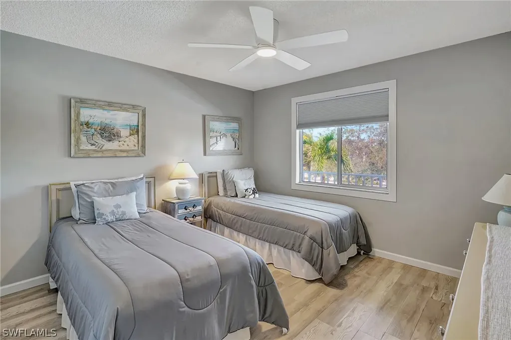 5515 Rattlesnake Hammock Road Naples FL 34113