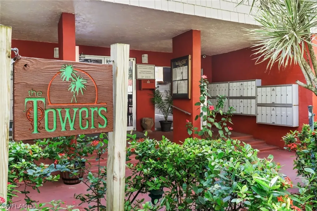 2366 E. Mall Drive Fort Myers FL 33901