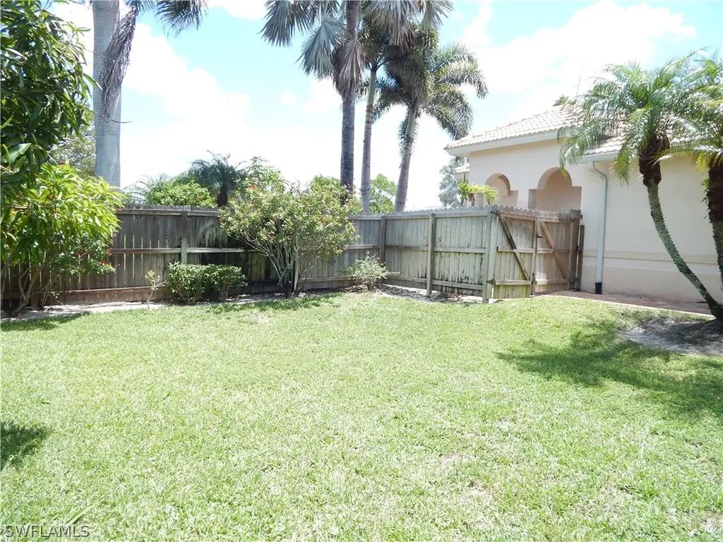 770 105th Avenue N Naples FL 34108