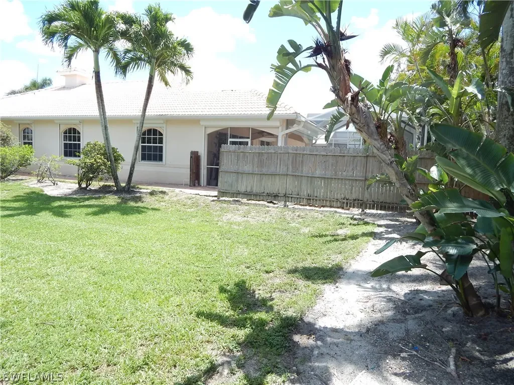 770 105th Avenue N Naples FL 34108