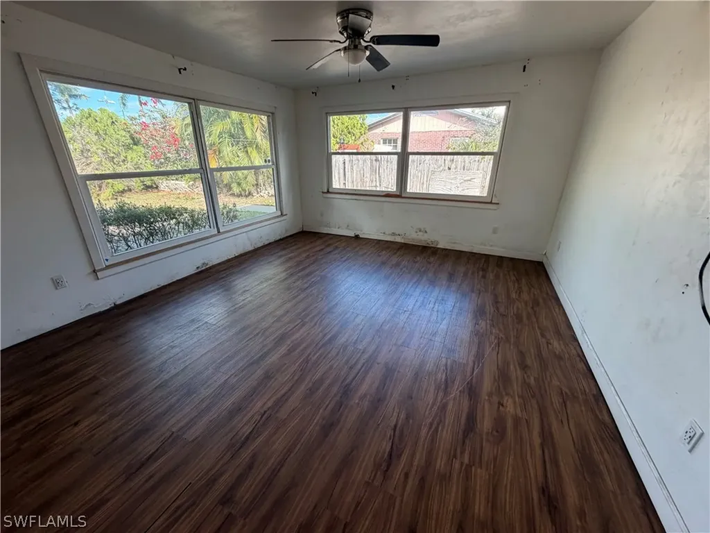 2632 Weeks Avenue Naples FL 34112
