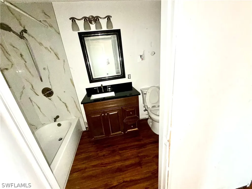 2632 Weeks Avenue Naples FL 34112