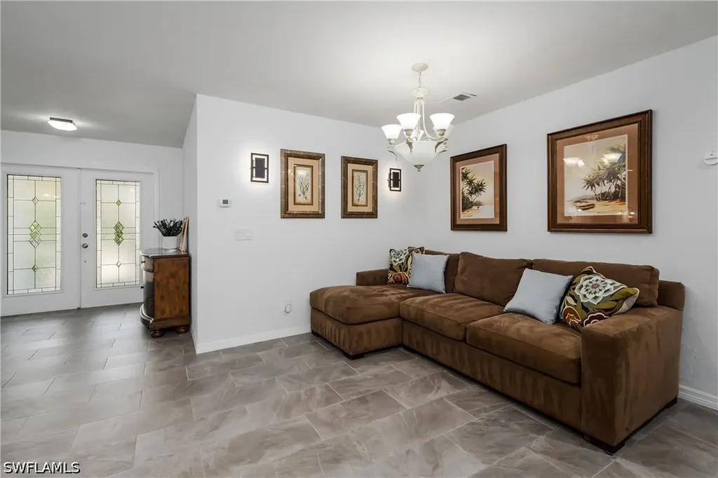 661 E Valley Drive Bonita Springs FL 34134