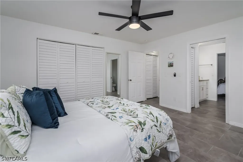 661 E Valley Drive Bonita Springs FL 34134