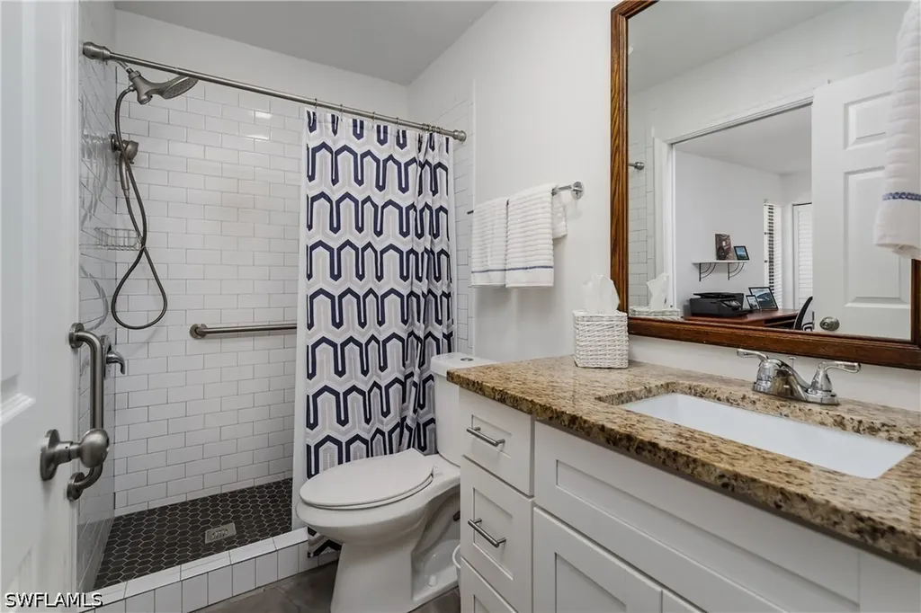 661 E Valley Drive Bonita Springs FL 34134
