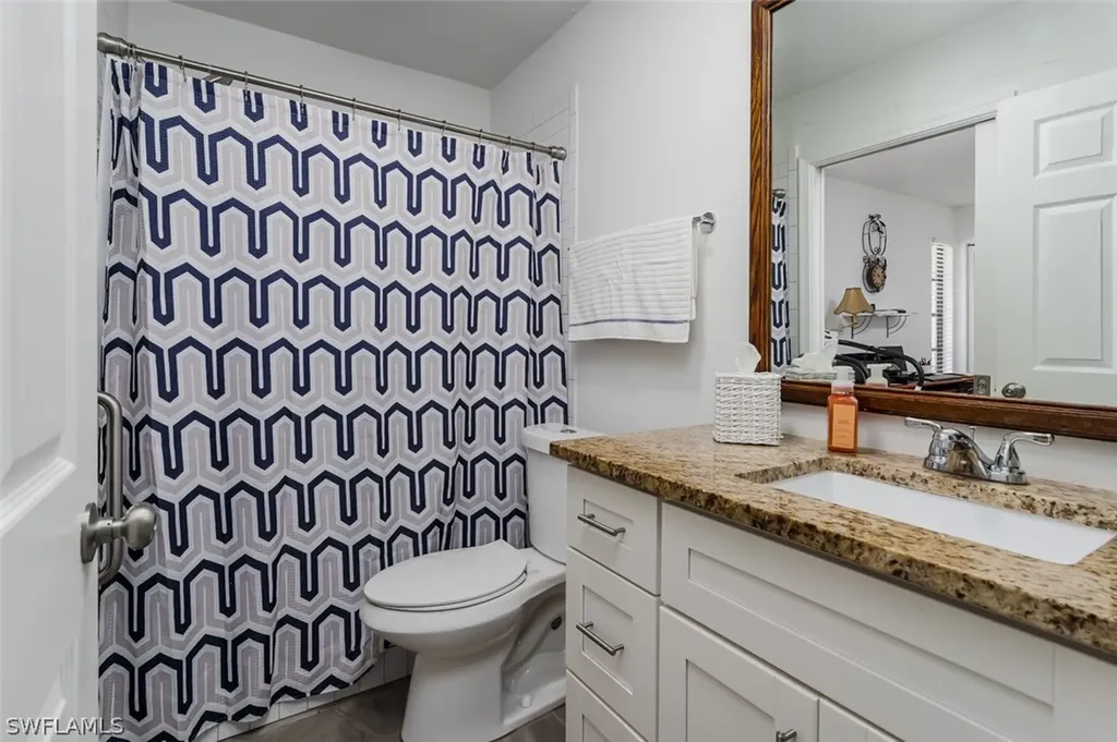 661 E Valley Drive Bonita Springs FL 34134