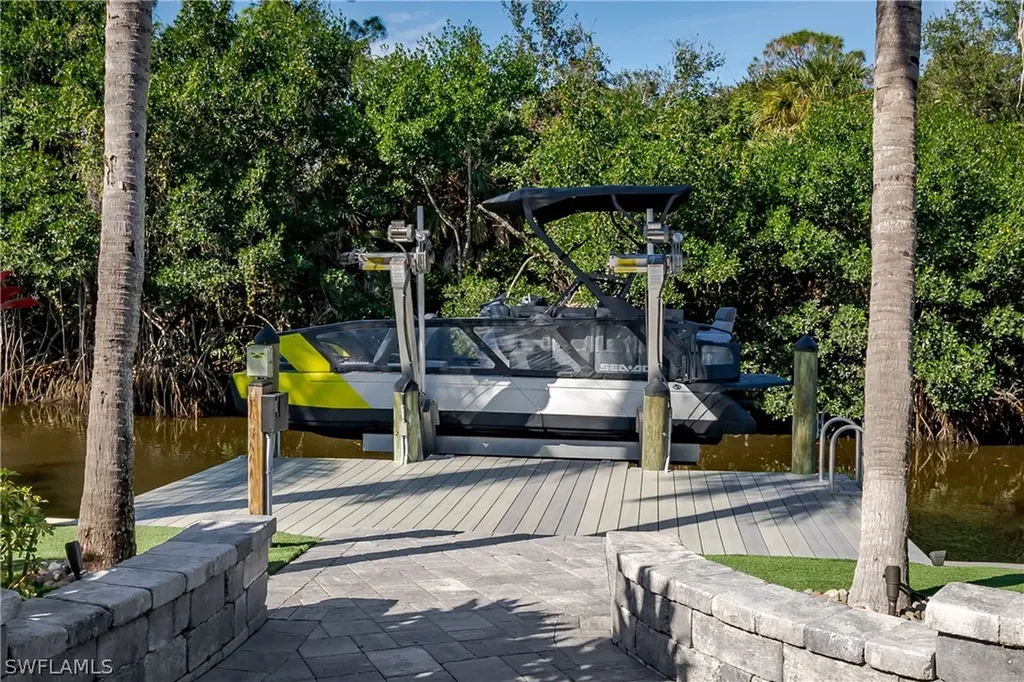 13319 Snook Circle Naples FL 34114