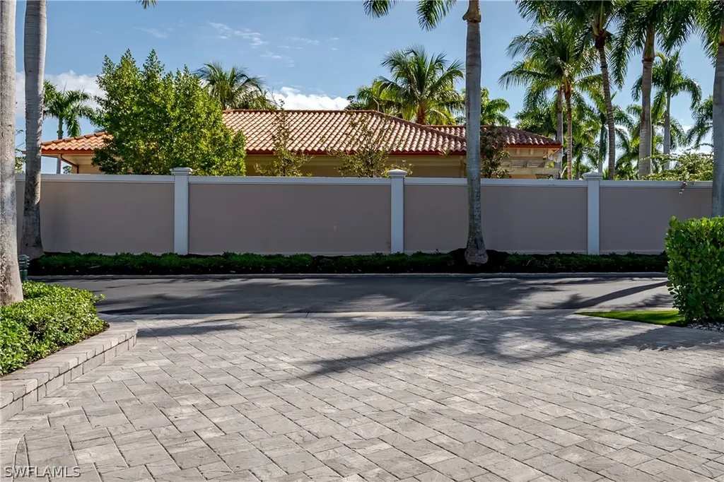 13319 Snook Circle Naples FL 34114