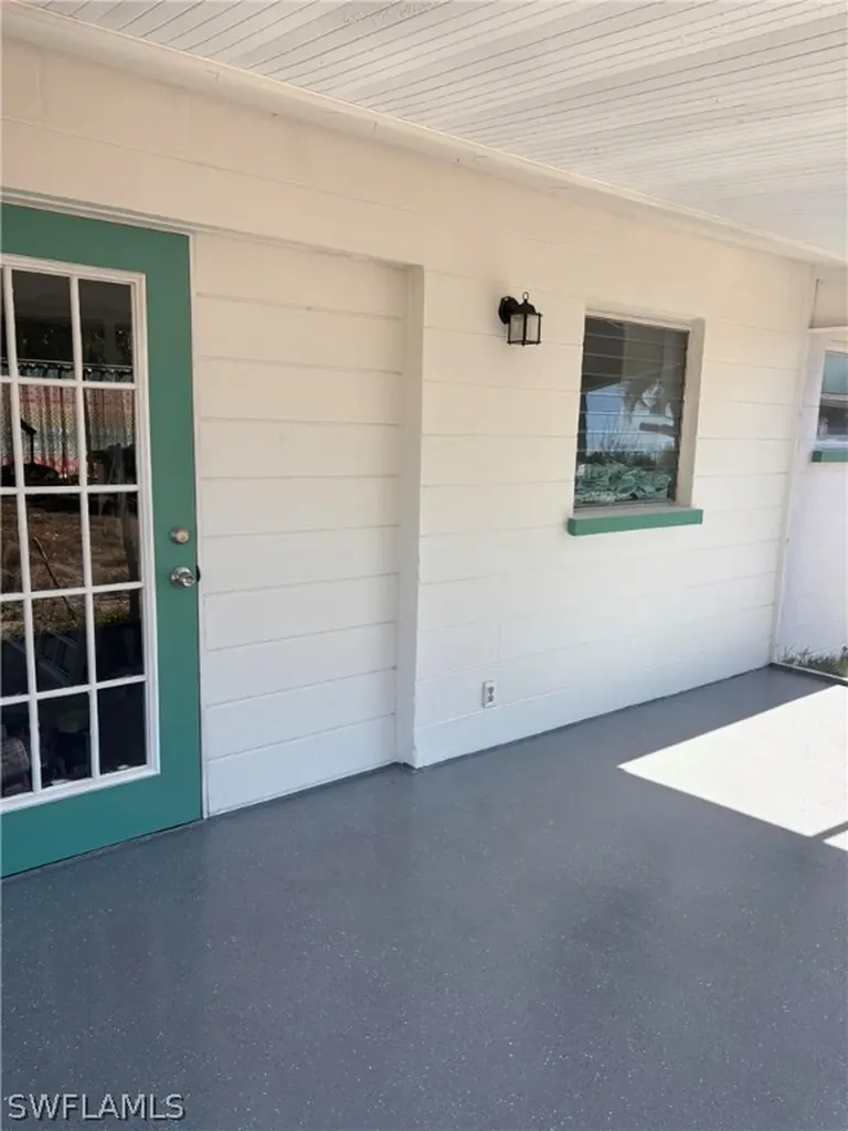 18566 Dogwood Road Fort Myers FL 33967