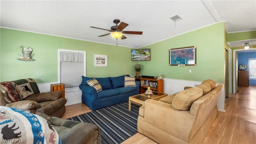 121 Grassy Key Lane Naples FL 34114