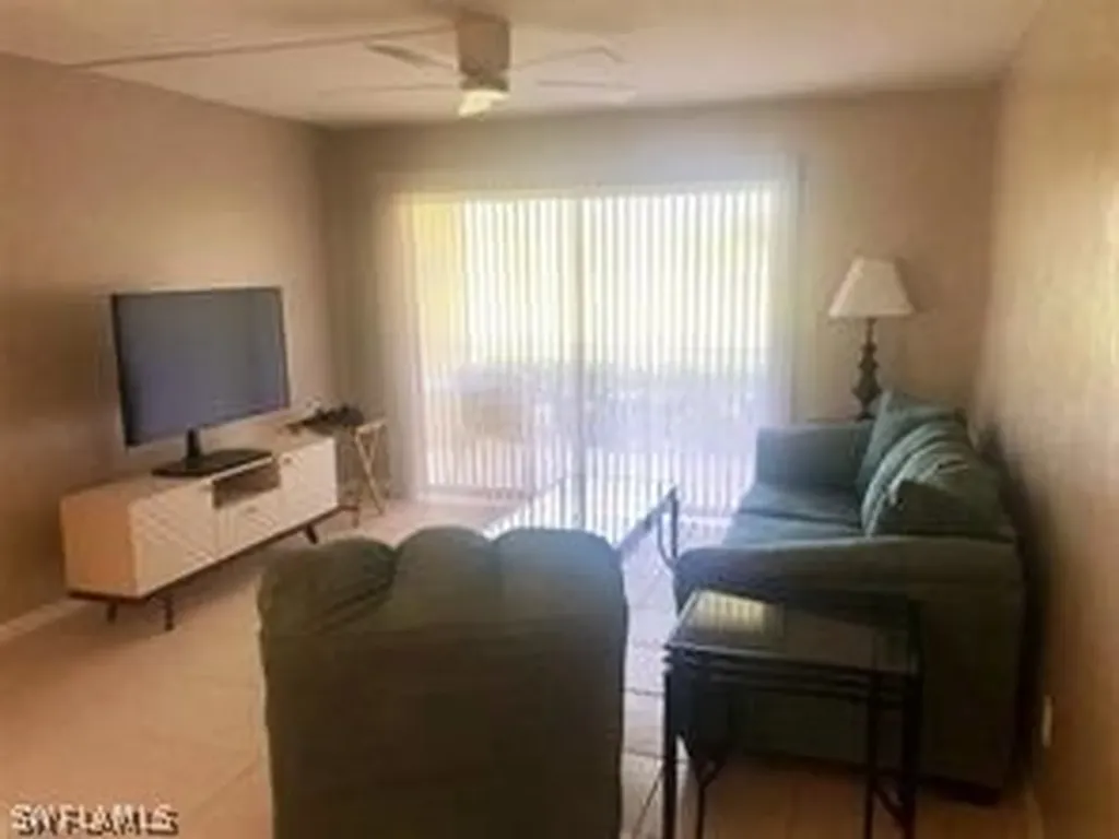 2644 Kings Lake Boulevard Naples FL 34112