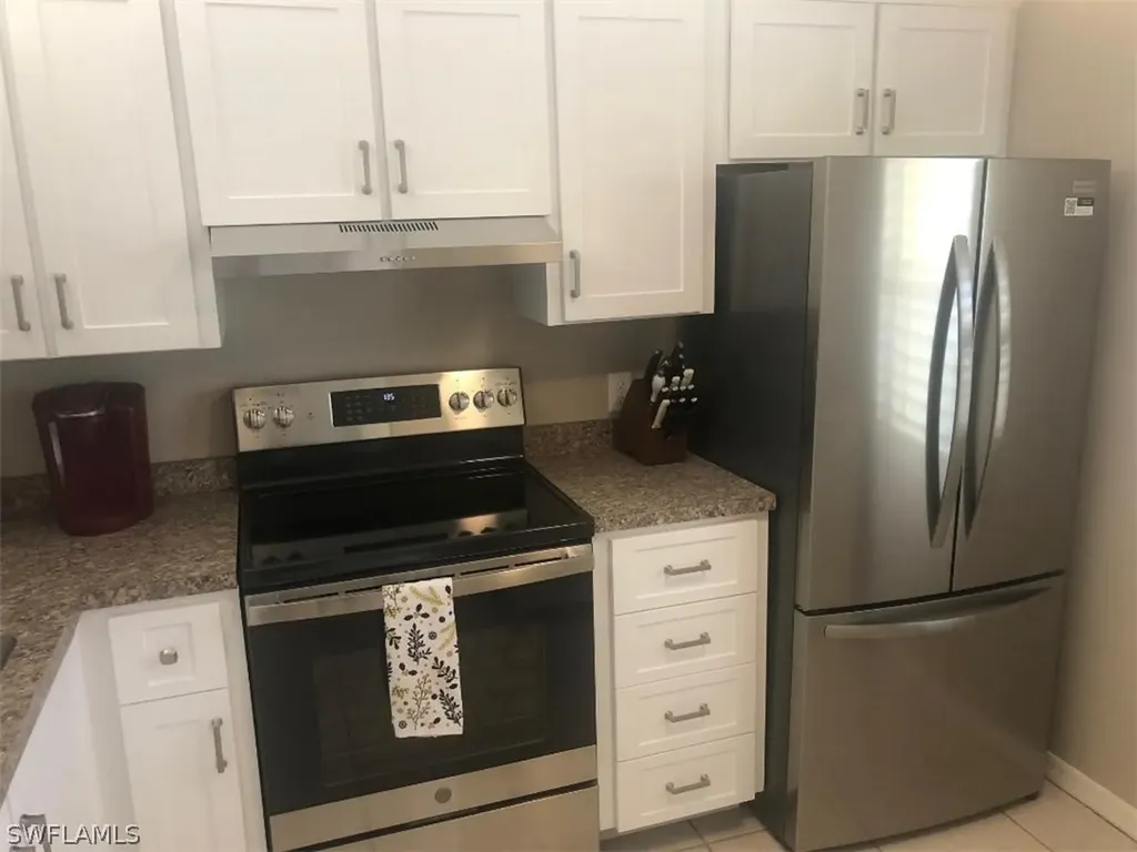 2644 Kings Lake Boulevard Naples FL 34112