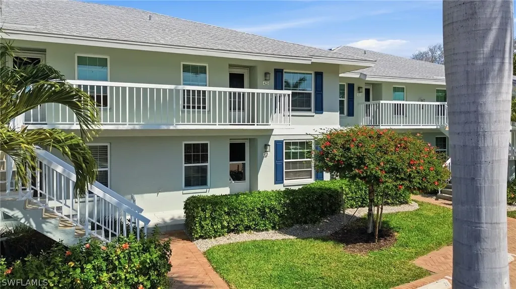 691 W Elkcam Circle Marco Island FL 34145