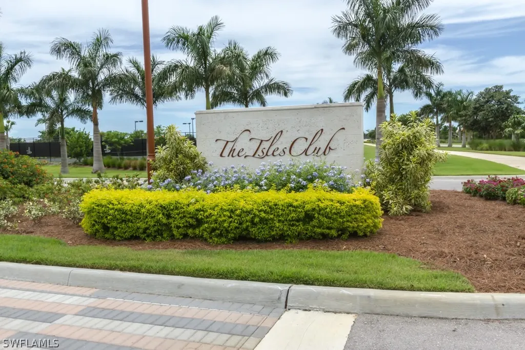 5065 Tortola Court Naples FL 34113