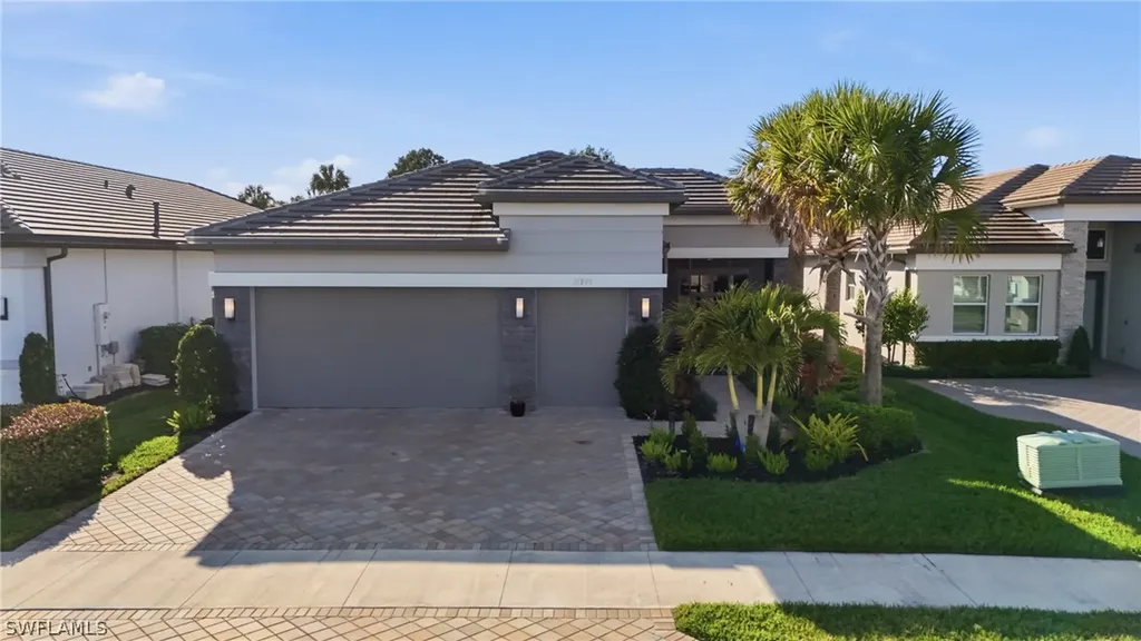 11871 Gardenia Avenue Naples FL 34120
