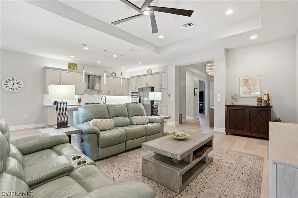 11871 Gardenia Avenue Naples FL 34120