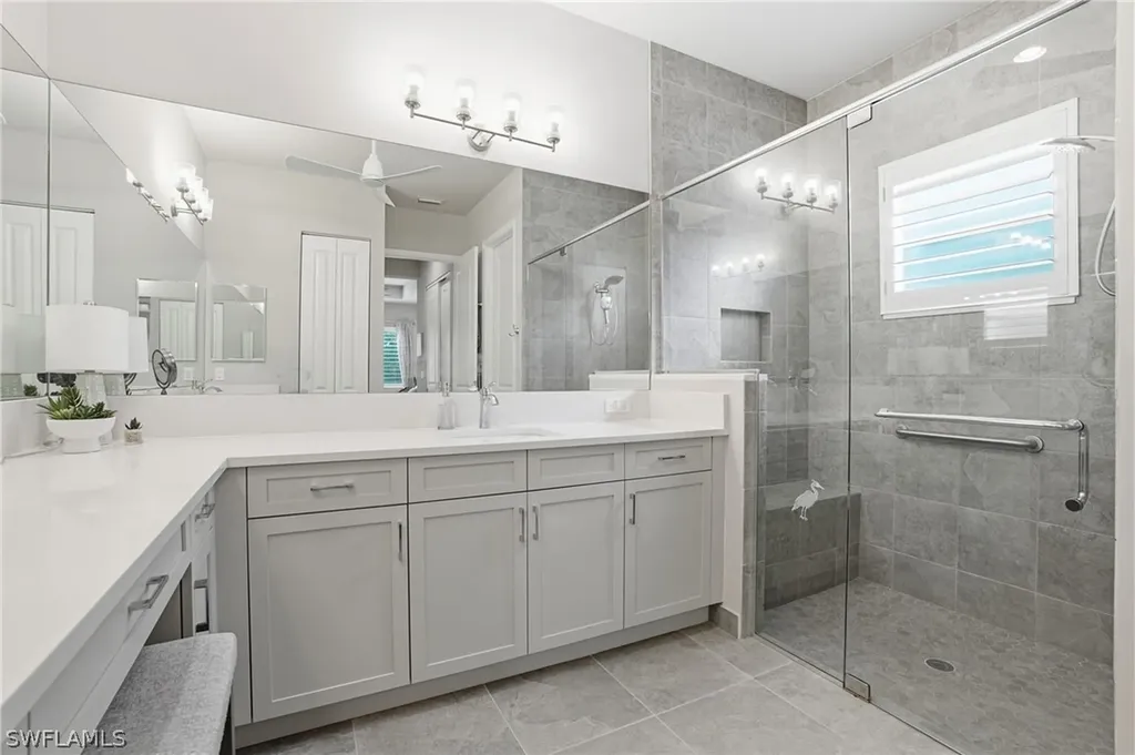 11871 Gardenia Avenue Naples FL 34120