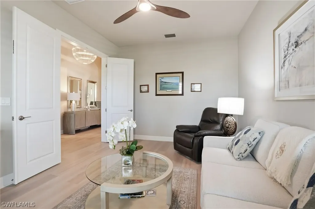 11871 Gardenia Avenue Naples FL 34120