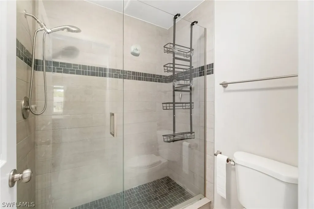 5700 Woodmere Lake Circle Naples FL 34112