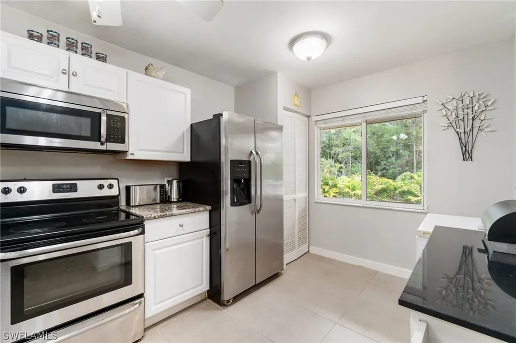 5700 Woodmere Lake Circle Naples FL 34112
