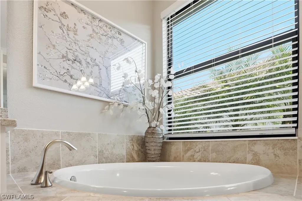 28091 Foxrock Court Bonita Springs FL 34135