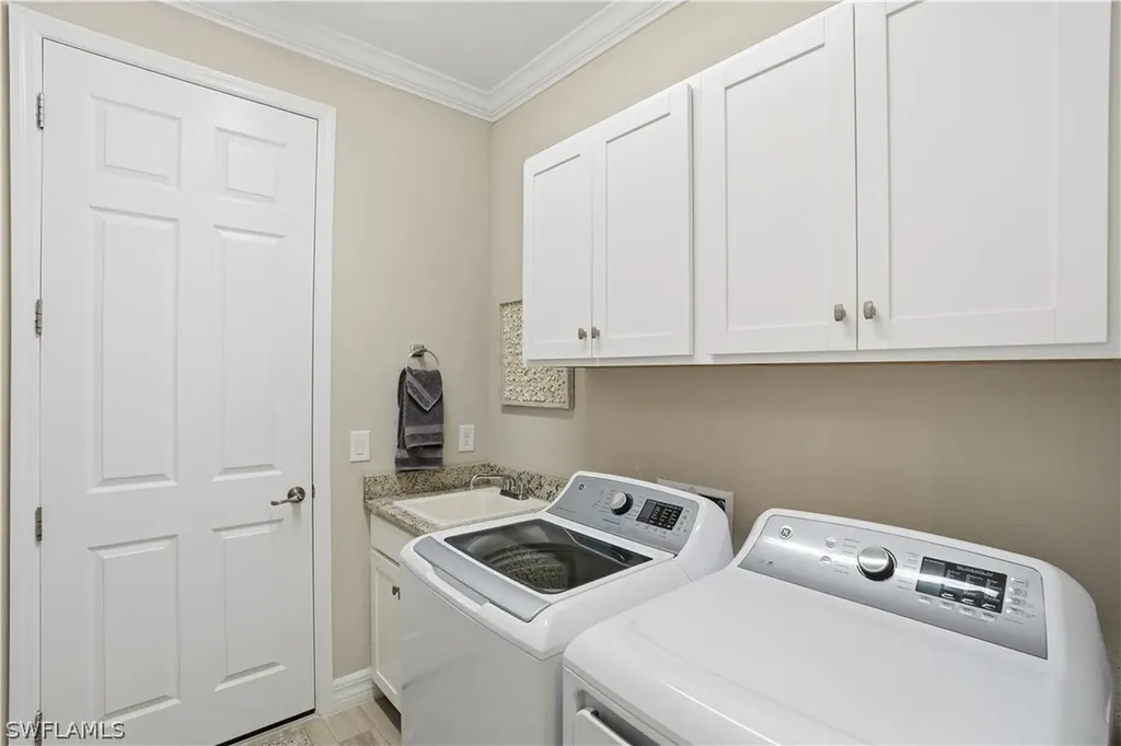 28091 Foxrock Court Bonita Springs FL 34135