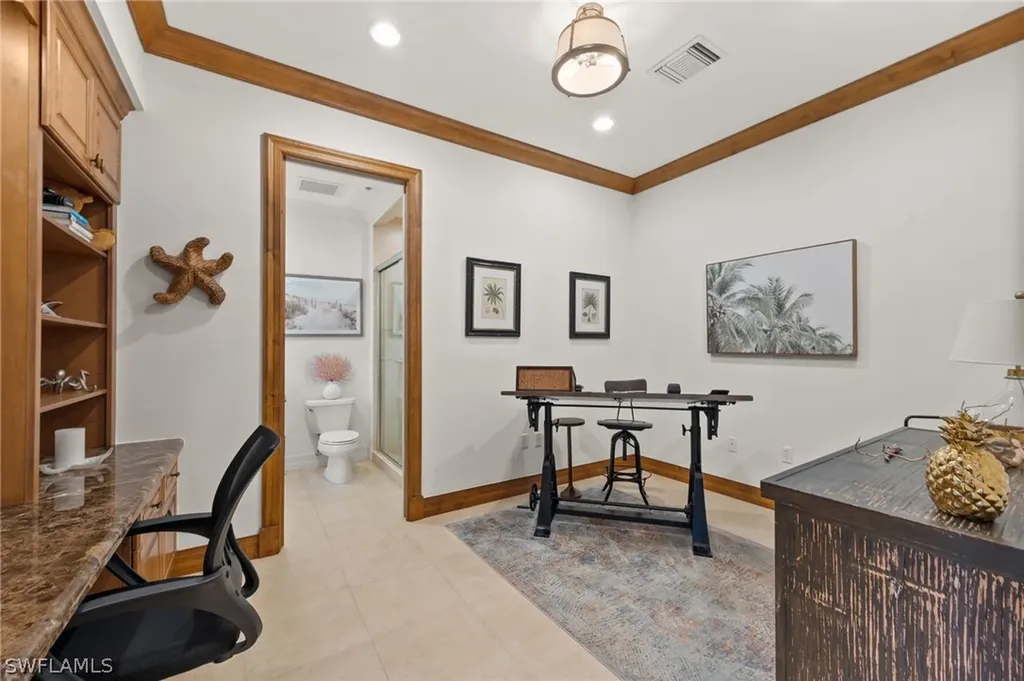 380 10th Street S Naples FL 34102