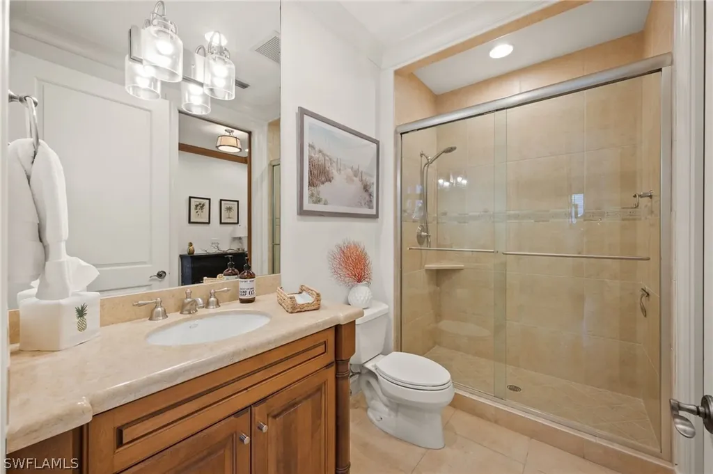 380 10th Street S Naples FL 34102