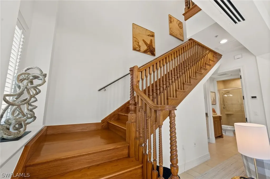 380 10th Street S Naples FL 34102