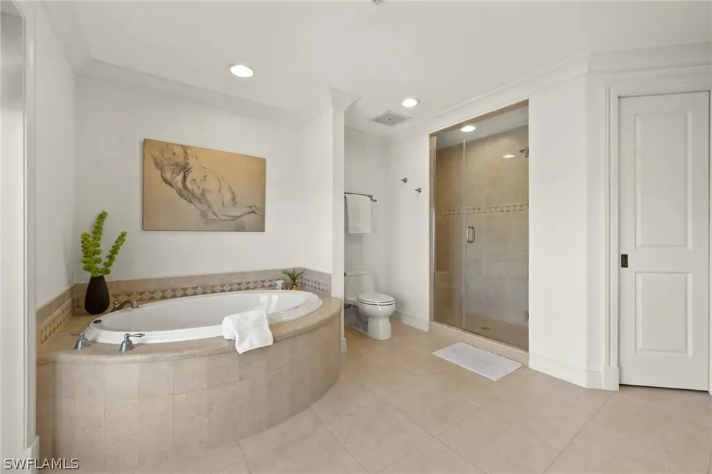 380 10th Street S Naples FL 34102