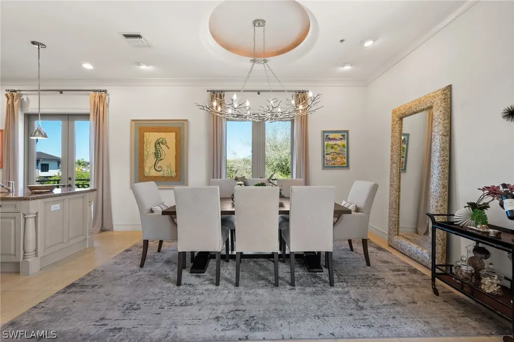 380 10th Street S Naples FL 34102
