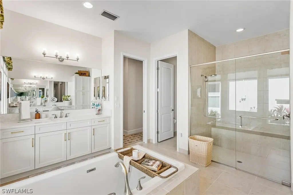 12058 Mimosa Street Naples FL 34120