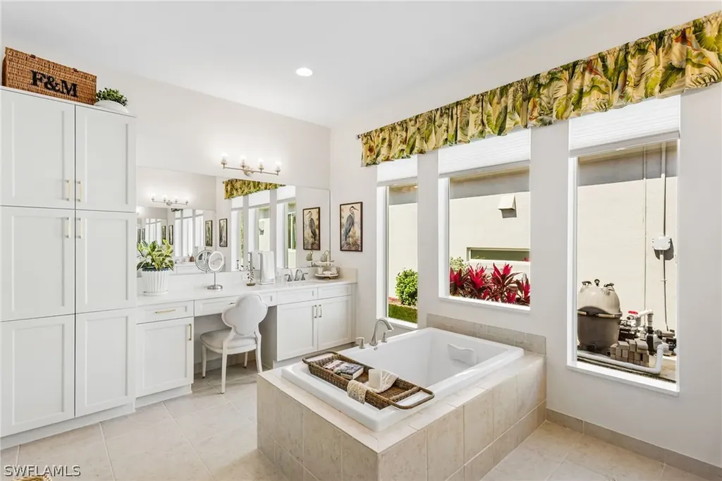 12058 Mimosa Street Naples FL 34120