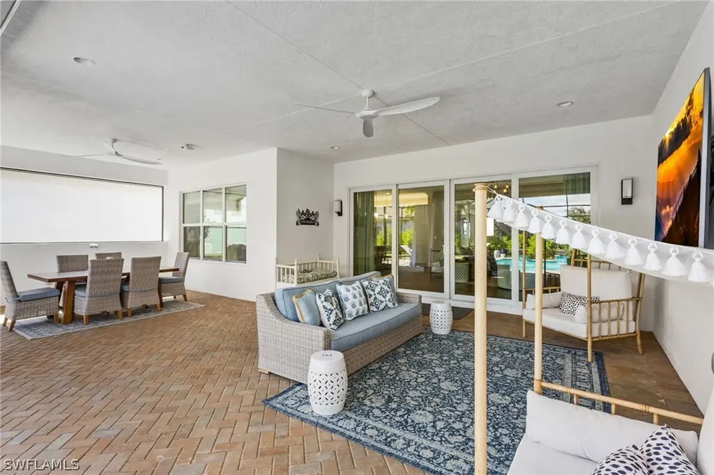 12058 Mimosa Street Naples FL 34120