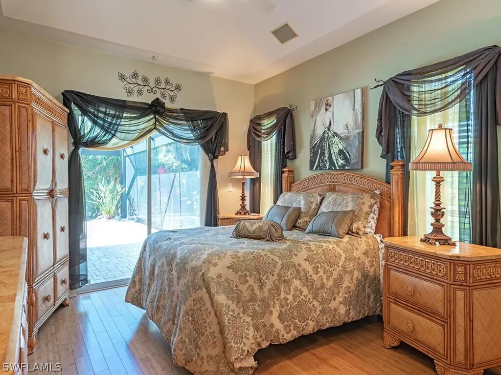 6827 Darby Court Naples FL 34104