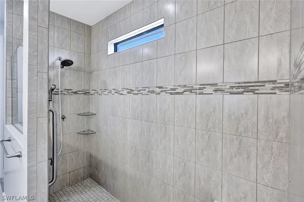 7460 Blackberry Drive Naples FL 34114