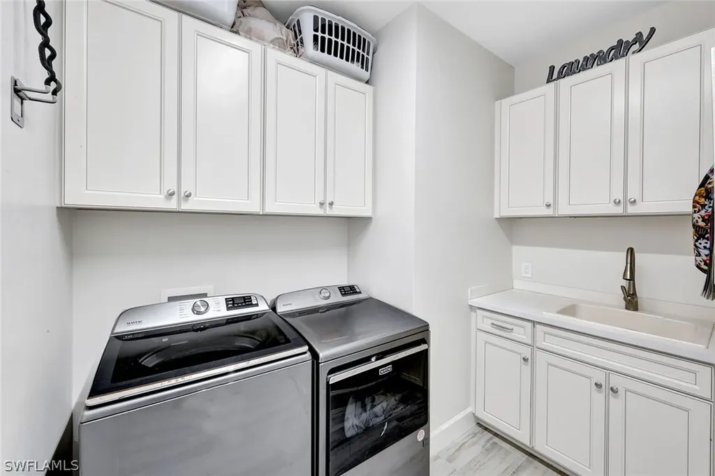 7460 Blackberry Drive Naples FL 34114