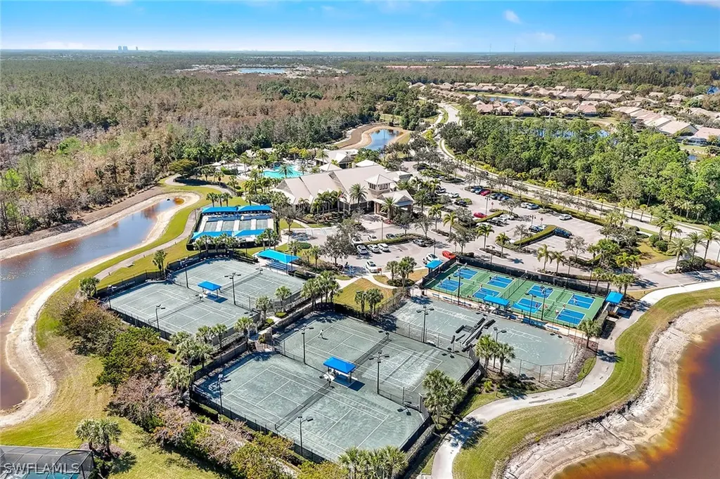 7460 Blackberry Drive Naples FL 34114